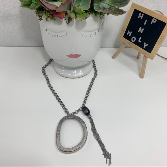 CHICO’S SILVER PENDANT NECKLACE WITH BLUE STONE - Picture 2 of 5